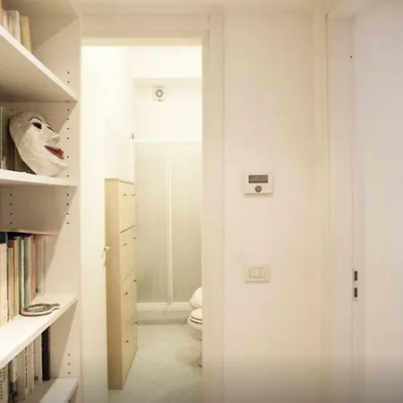 Isola Flat * Milan